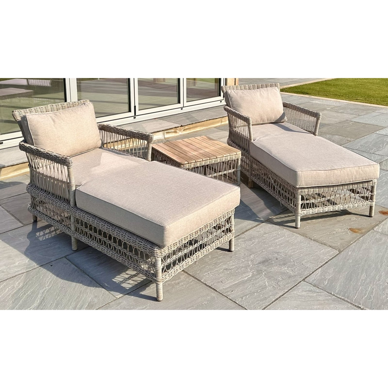 The Cannes Sun-lounger Set