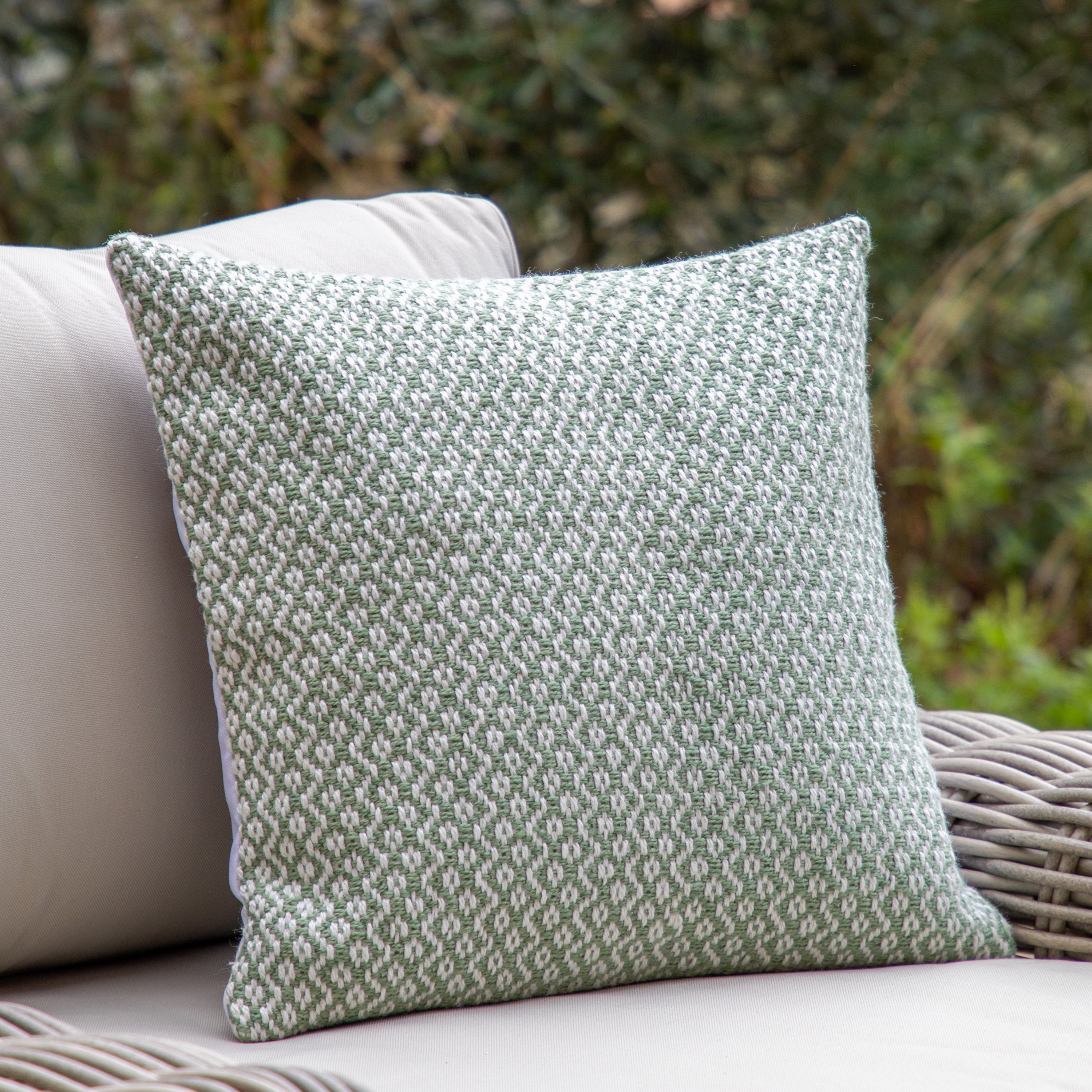 The Elliott Cushion Cover