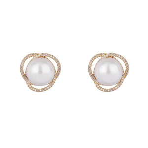 The Kelly Pearl and Crystal Earring