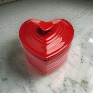 The Heart Cocotte Dish - Elegant Cookware for the Home